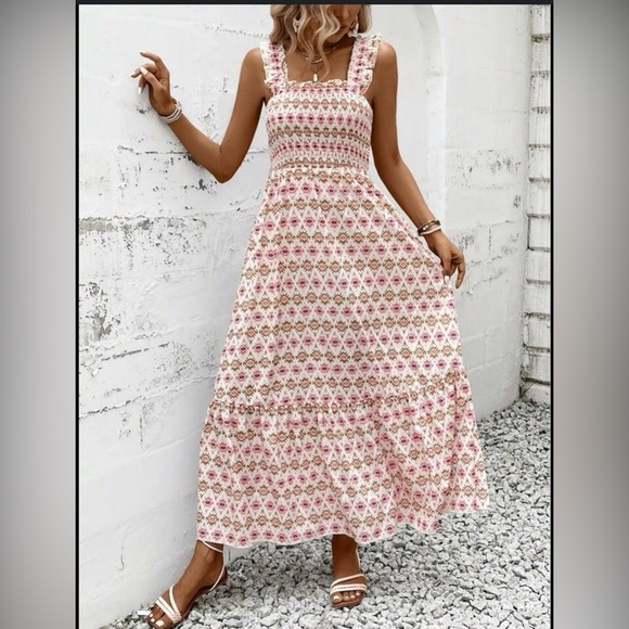 SHEIN Dresses & Skirts - Shein Women’s Maxi Print Dress Sz Small White Pink